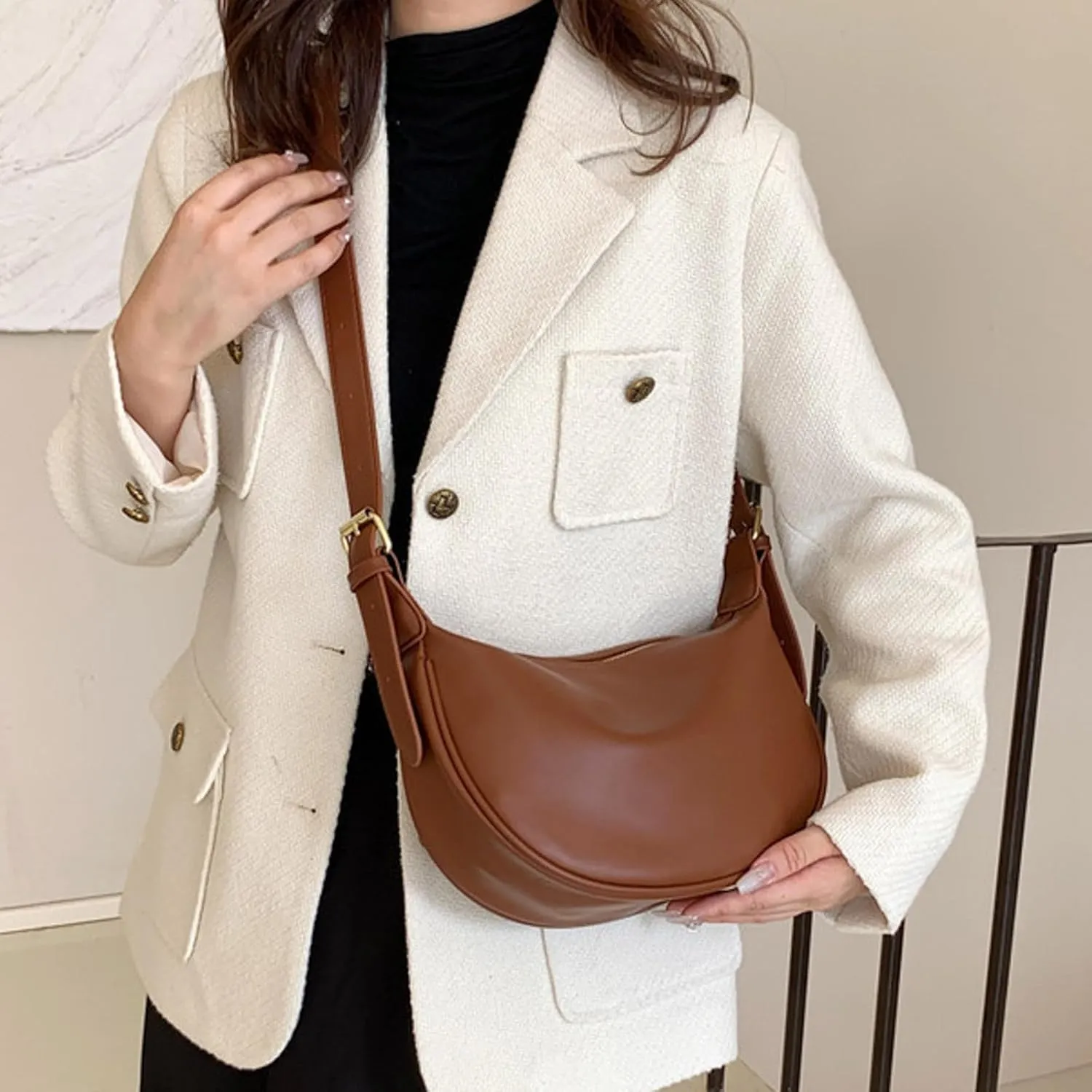 Anti Theft Crossbody Bags for Women Waterproof Nylon Crossbody Bags for Woman Trendy Trendy Clutch Saddle Bag(Brown)