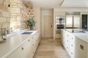 Ca'Pietra Charterhouse Limestone - Tumbled Finish