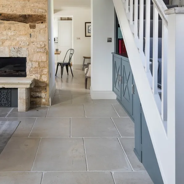 Ca'Pietra Eiffel Limestone - Tumbled Finish
