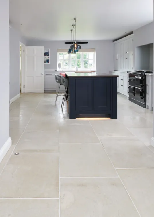Ca'Pietra Eiffel Limestone - Tumbled Finish