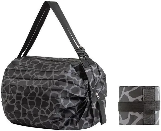 Foldable Storage Bag With Handle Portable Travel Camouflage Handbags Large Capacity Shopping Bag(Black leopard print)