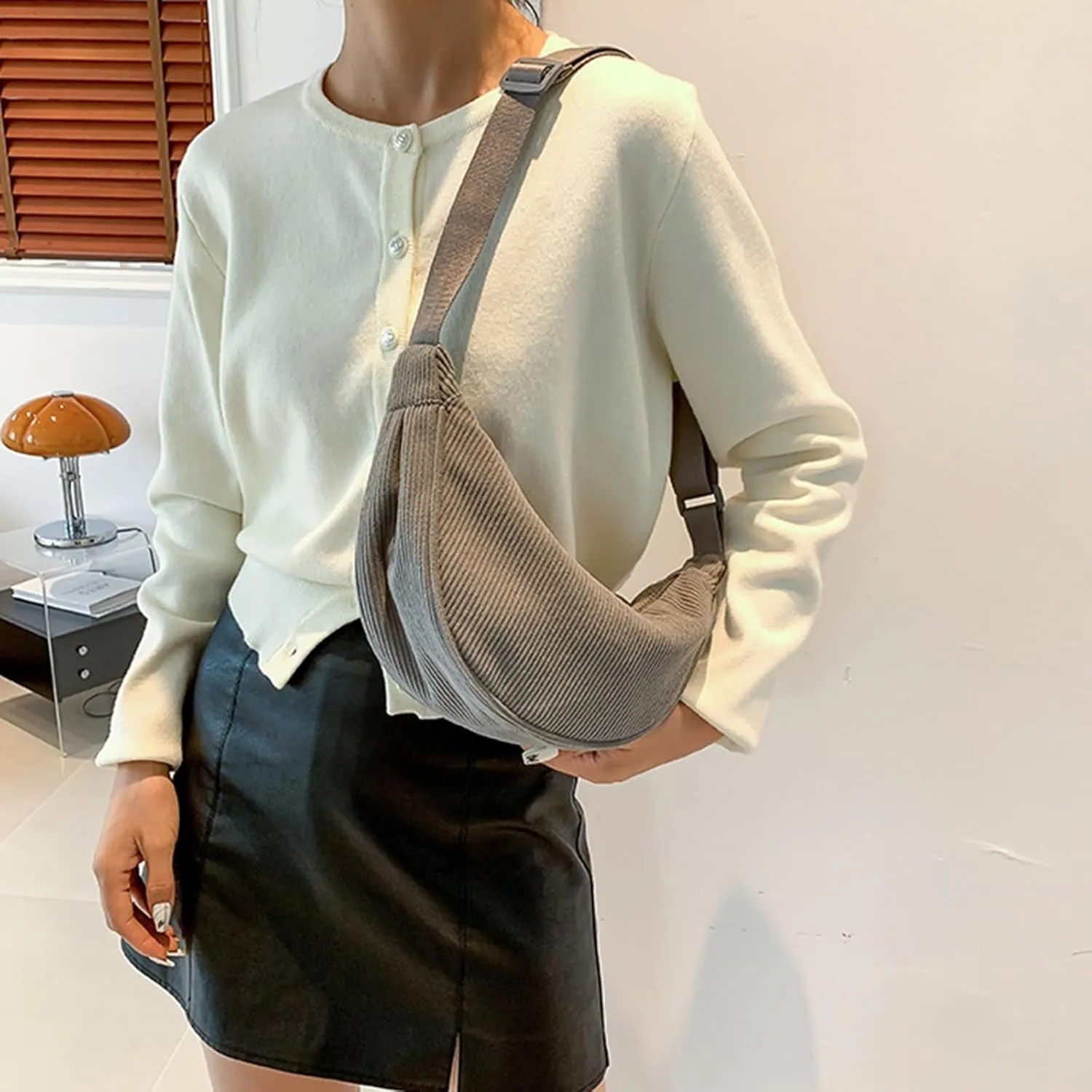 Leather Trendy Purse Women's Fashion Solid Color Cordulet Crossbody Bag Dumpling Bag Lightweight Underarm