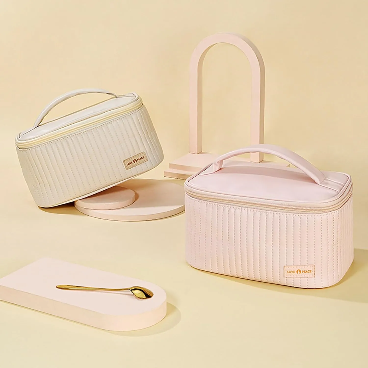 Makeup Bag 2025 New Upgrade PU Leather Large Capacity Portable Waterproof Cute Makeup Bag,Toiletry Bag,Cosmetic Bags,Cute Makeup Bag for Gifts Girls Women Daughter
