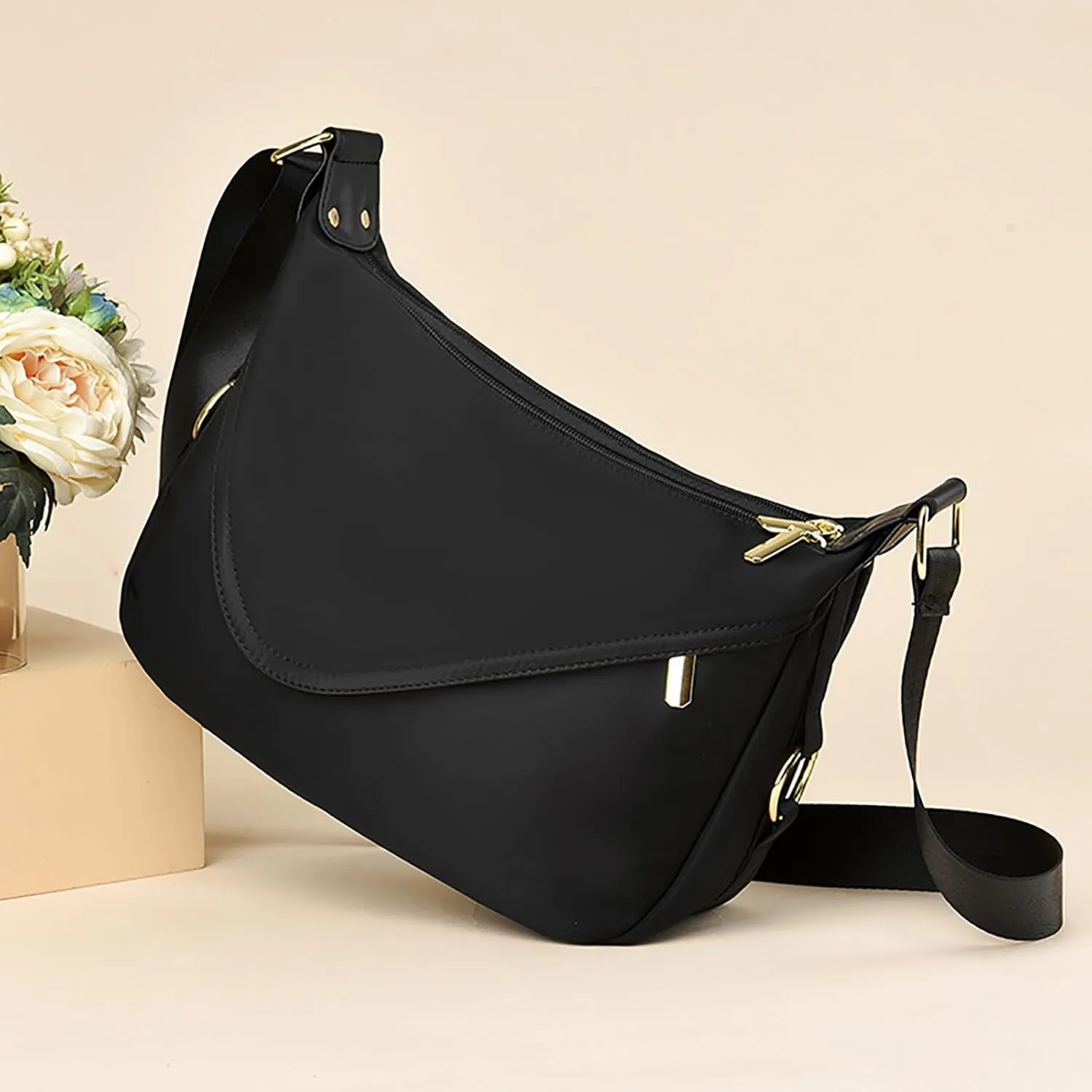 Multi Pocket Shoulder Bags for Woman Women's Crescent Shoulder Bags with Adjustable Strap Womens Shoulder Purse(Black)