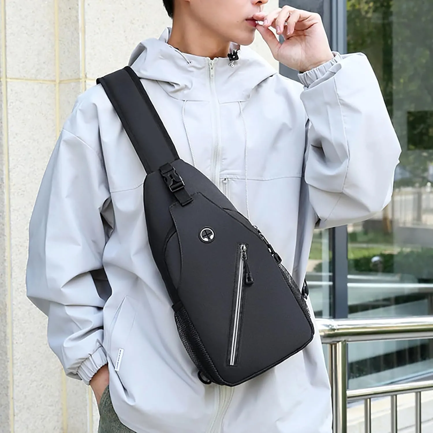 New Simple Men's Splash Proof Chest Bag Sports Leisure Shoulder Bags Fashion Student Messenger Bag (Black, One Size)