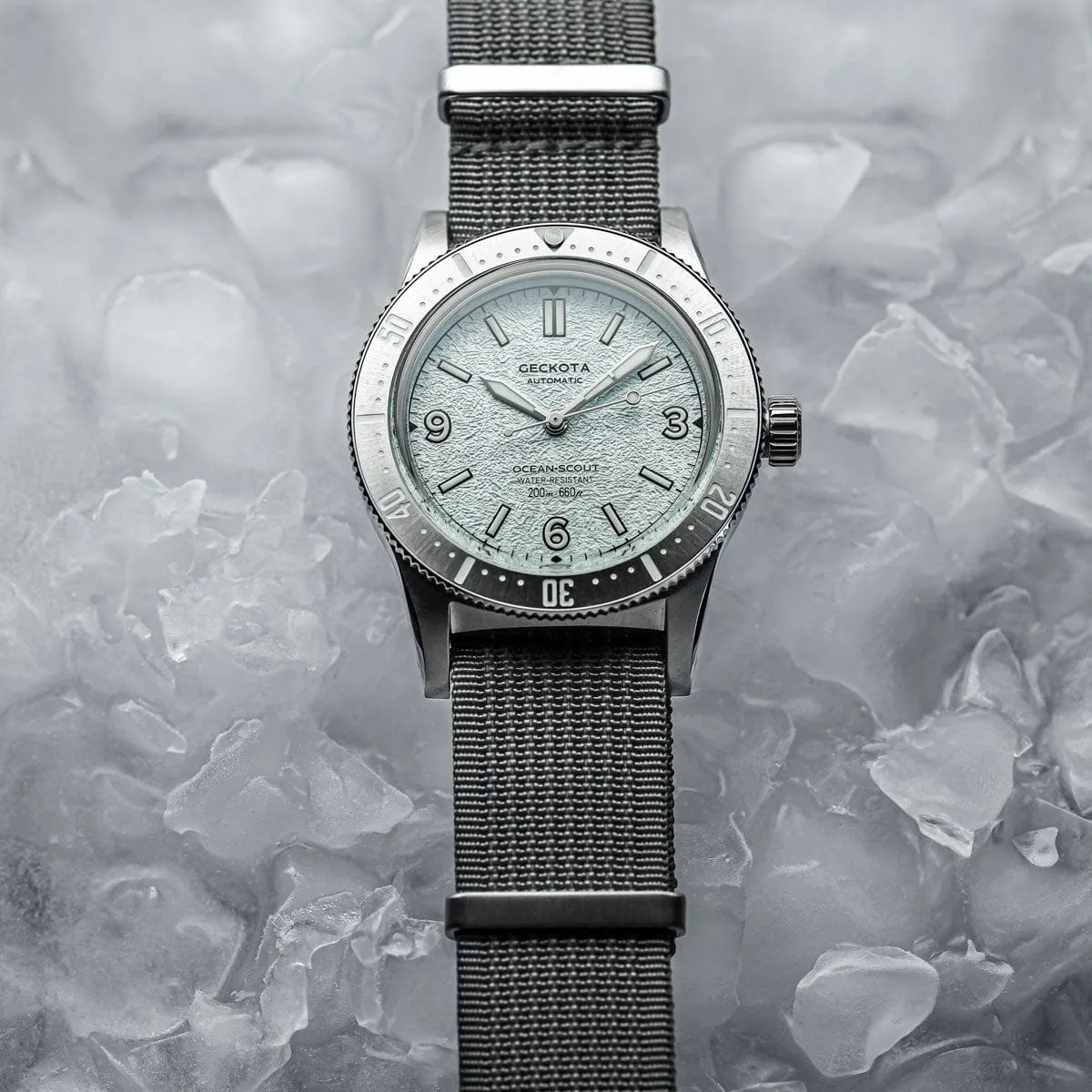 Ocean-Scout Dive Watch - Frost