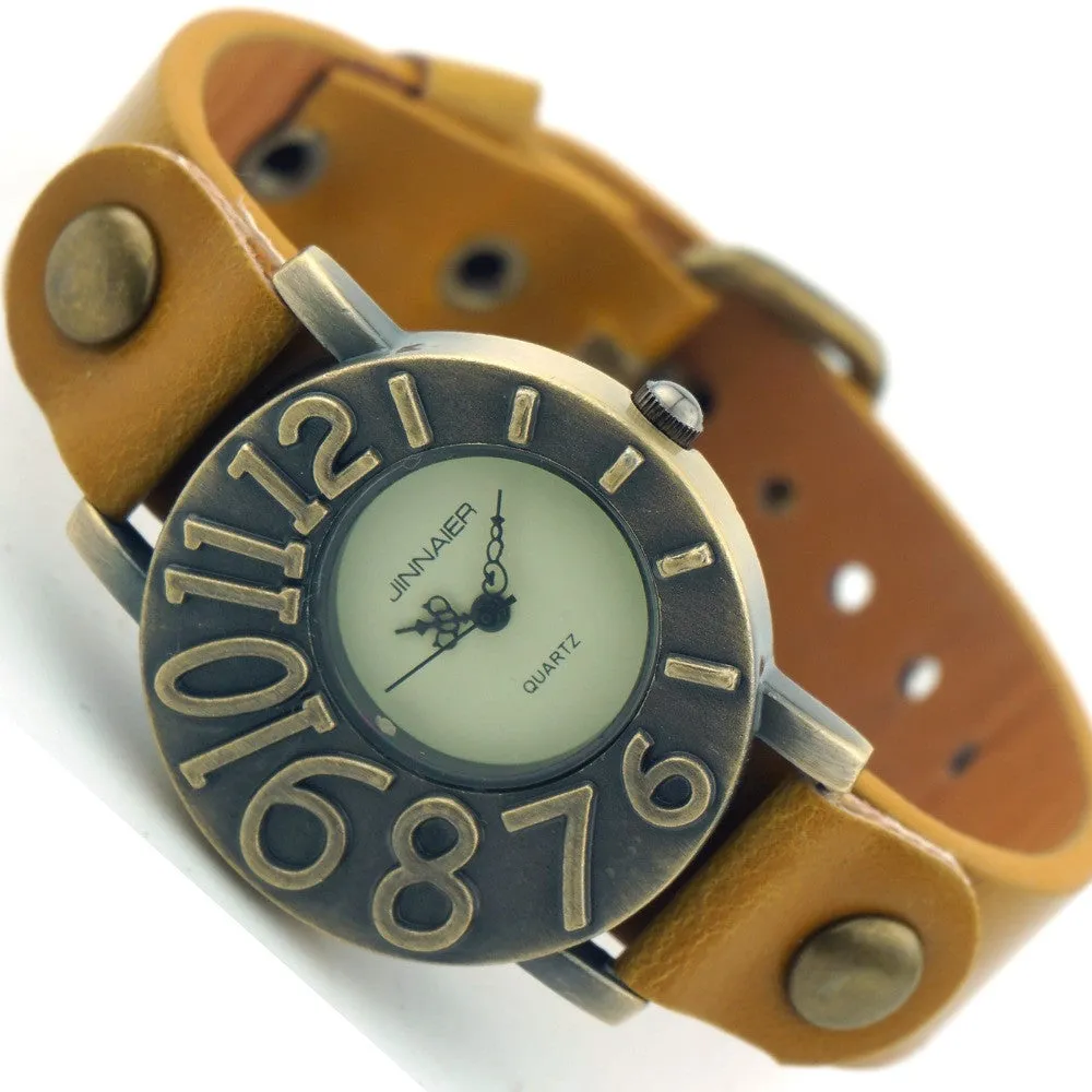 Retro Fashion Lady's Watch Soft Leather Strap Quartz Watch Ultra Personalized Digital Design Watch