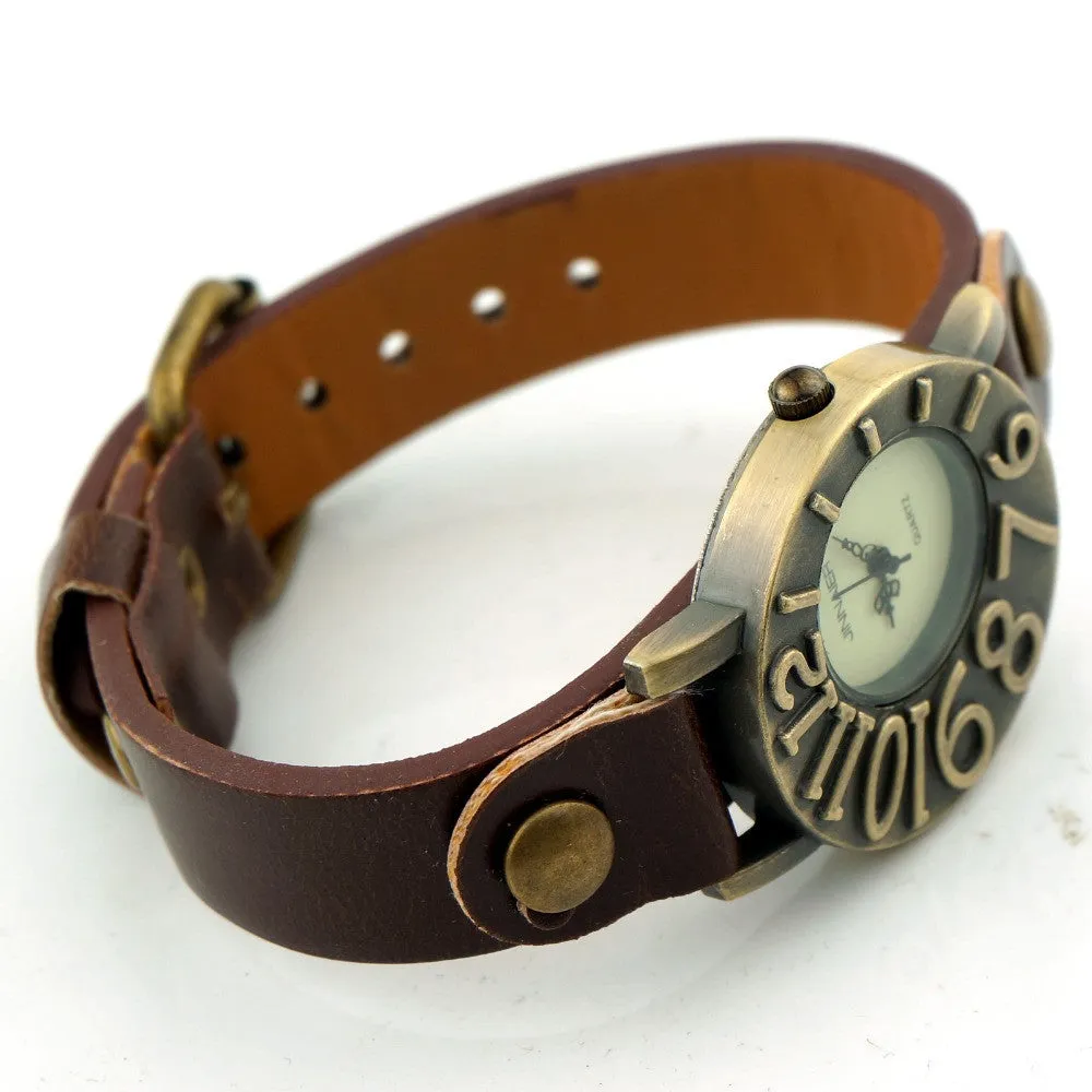 Retro Fashion Lady's Watch Soft Leather Strap Quartz Watch Ultra Personalized Digital Design Watch