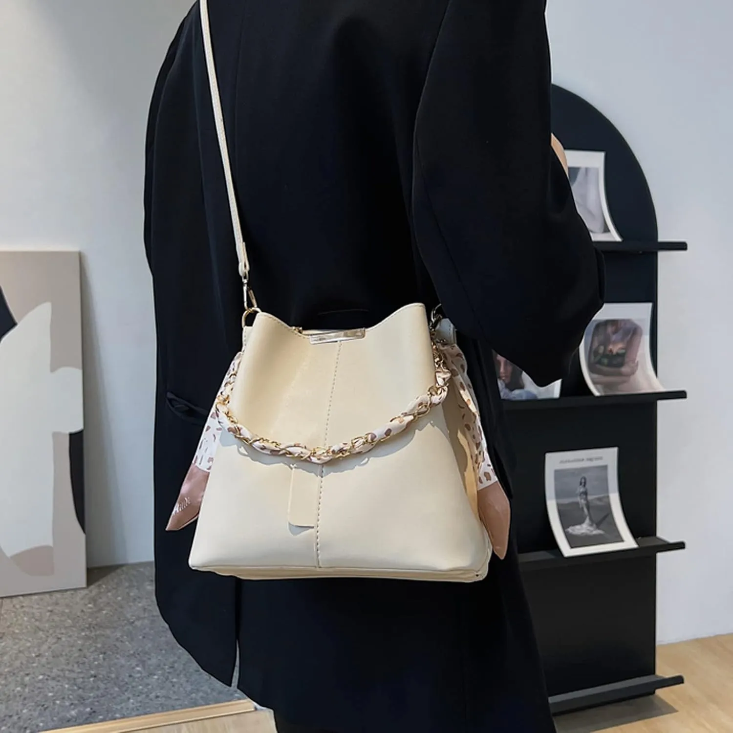 Sling Bags for Women Anti Theft Travel Small Designer Crossbody Bags for Women Temperament Clutch Purse(Beige)