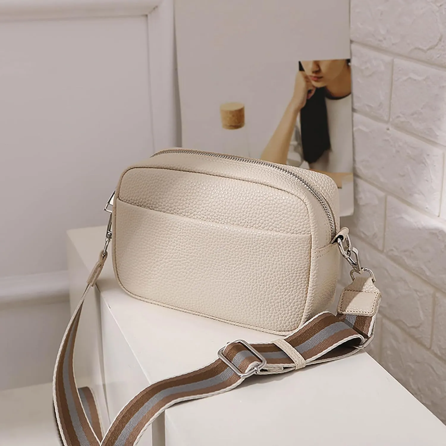 Small Crossbody Bag for Women Chest Bags Daypack Crossbody for Travel Sport Running Hiking Stylish Shoulder Bag(WH2)