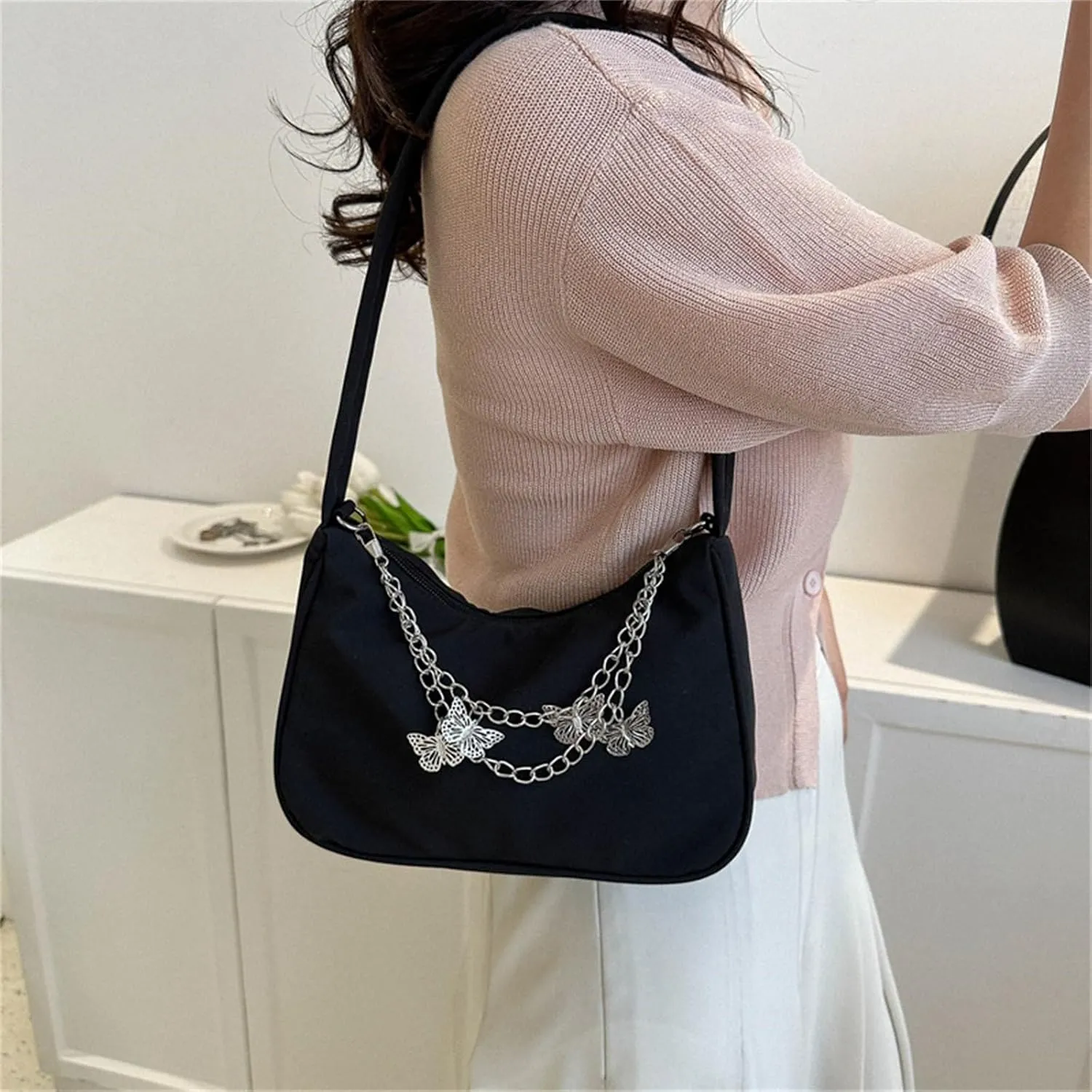 Small Shoulder Bag Cute Mini Simple Tote Bags with Zipper Closure Vegan Leather Fashion Chain Crescent Handbags