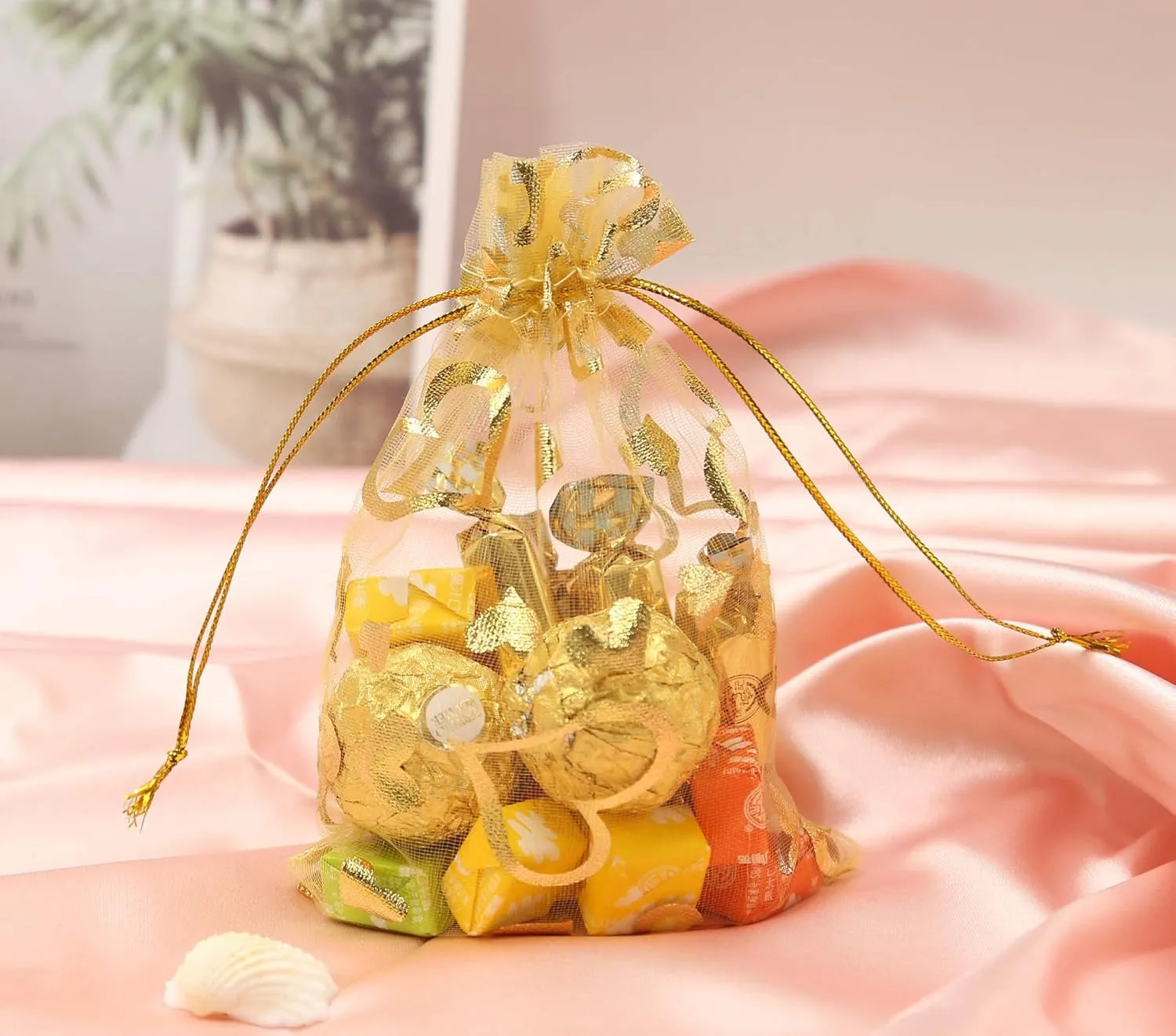 Stratalife Organza Bags Small Sheer Bags Mesh Bags Drawstring Organza Bags 4x6 Cute Jewelry Bags Party Favor Bags Wedding Return Bags Small Business Packaging 100PCS (Mixed Heart)