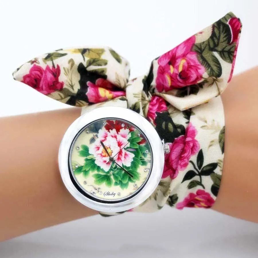 Women Floral Fabric Design Wrist Watches