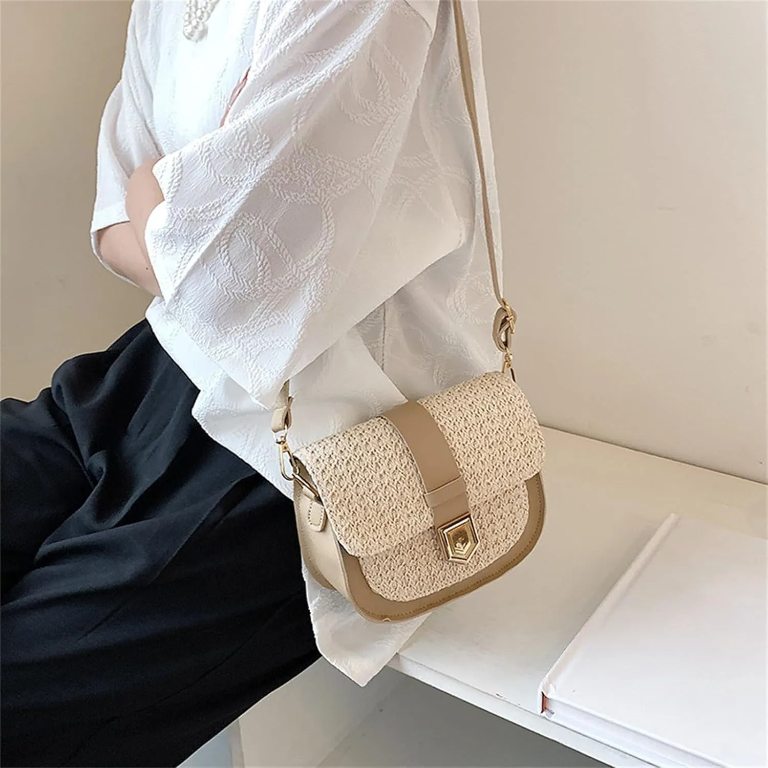 Women's Bag Braided Bag Simple Small Single Shoulder Crossbody Bag Saddle Bag Hard Case Messenger Bag (Khaki, One Size)